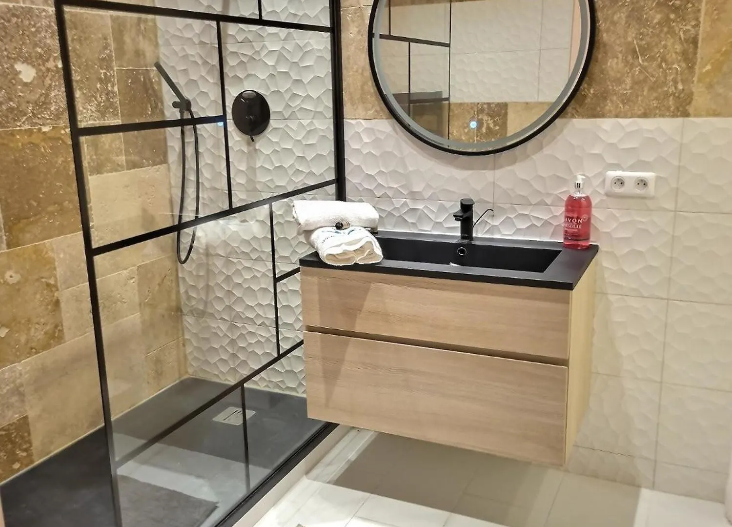 Appartement T2 Panier Vieux Port Renove مارسيليا